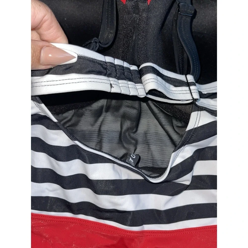 TORRID Womens SWIMSUIT  One Piece Black Red Underwire Bra Size 5 (28) NWT‎